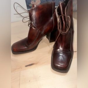 Brown Via Spiga booties